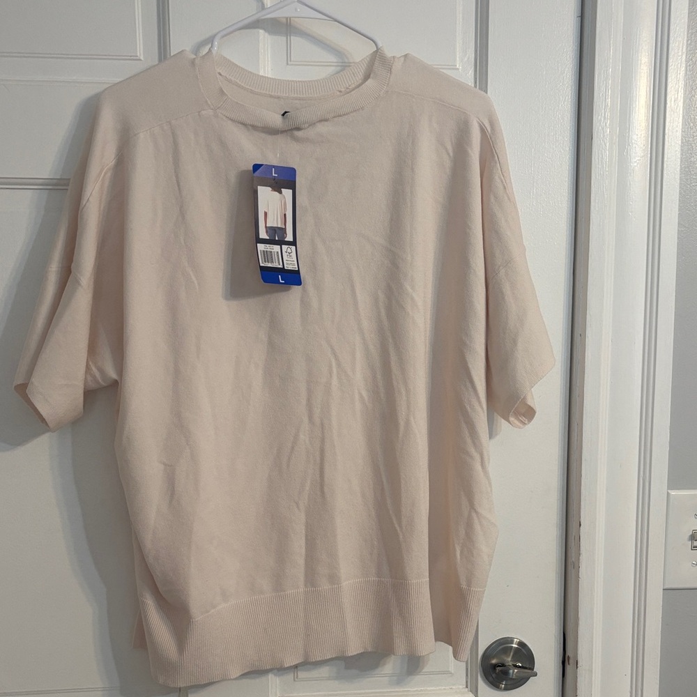 Light Beige Short Sleeve Knit Top